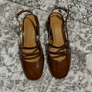 ☕️🍂Sezane PAULA BABIES in PATENT CAMEL Sling back Heels